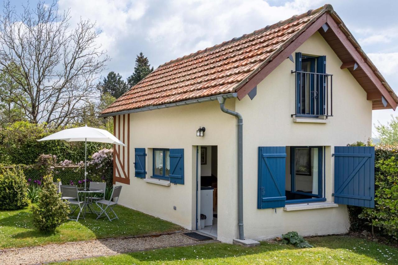 Le Cottage Normand Annebault Exterior photo